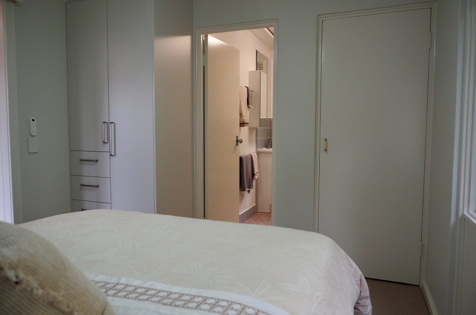 Epping Unit 33 Bedroom wardrobes